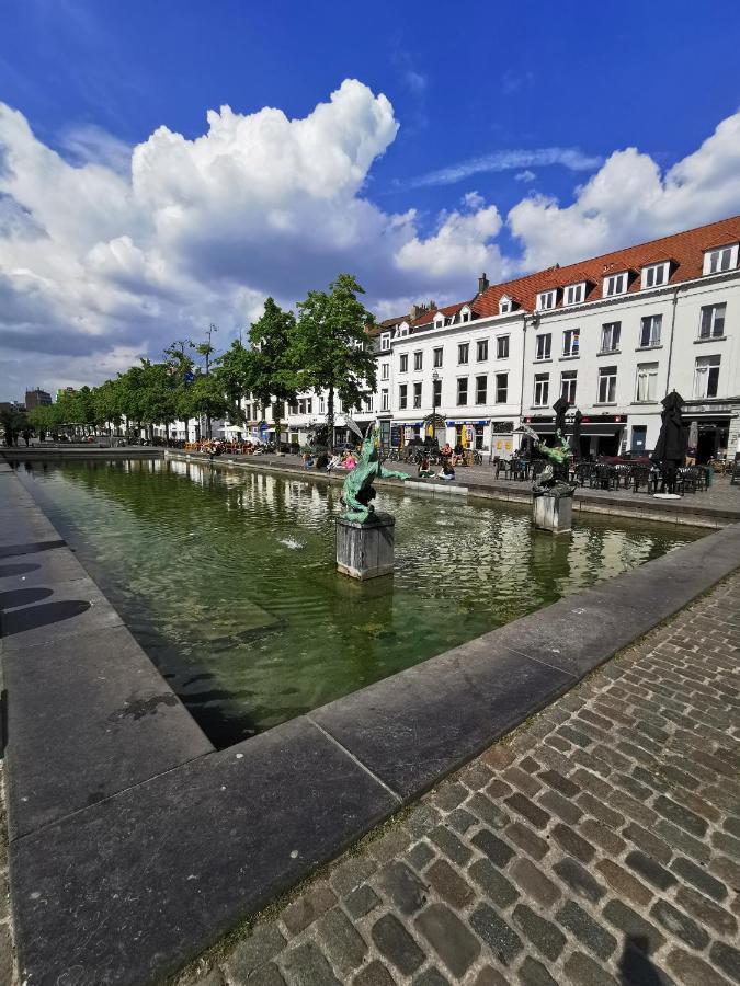 Exclusive Two-Level Apartment With Private Terrace On The Canal Brussel Buitenkant foto