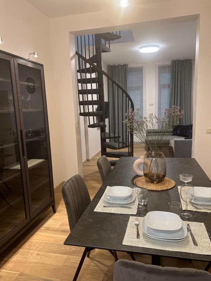 Exclusive Two-Level Apartment With Private Terrace On The Canal Brussel Buitenkant foto